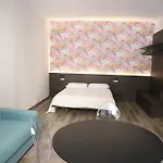 Ilary Apartman Bari