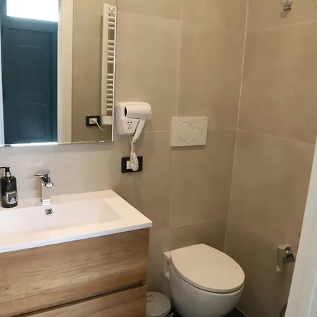 Ilary Apartment *