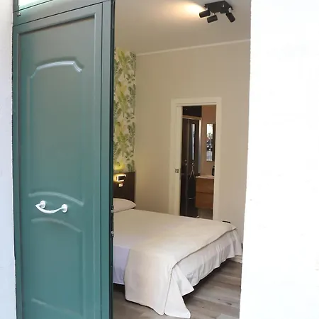 Ilary Apartment Bari